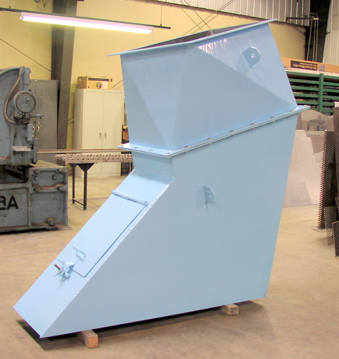 Wood Yard Bark Chip Chute with Wear Resistant Clad