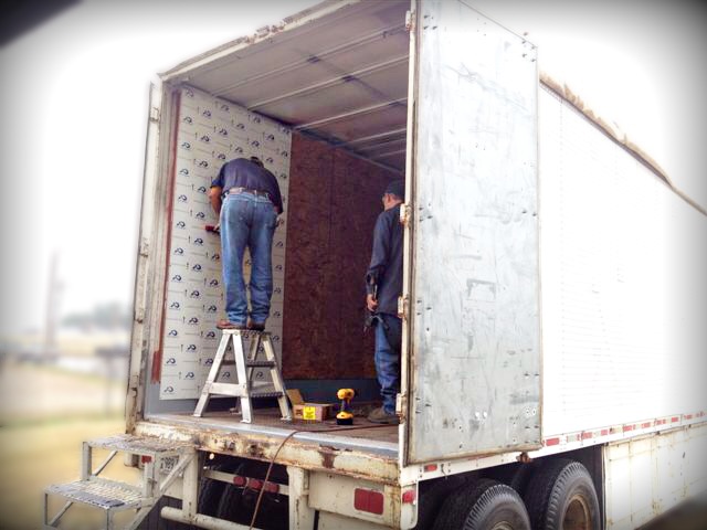 Mobile kitchen trailer 1