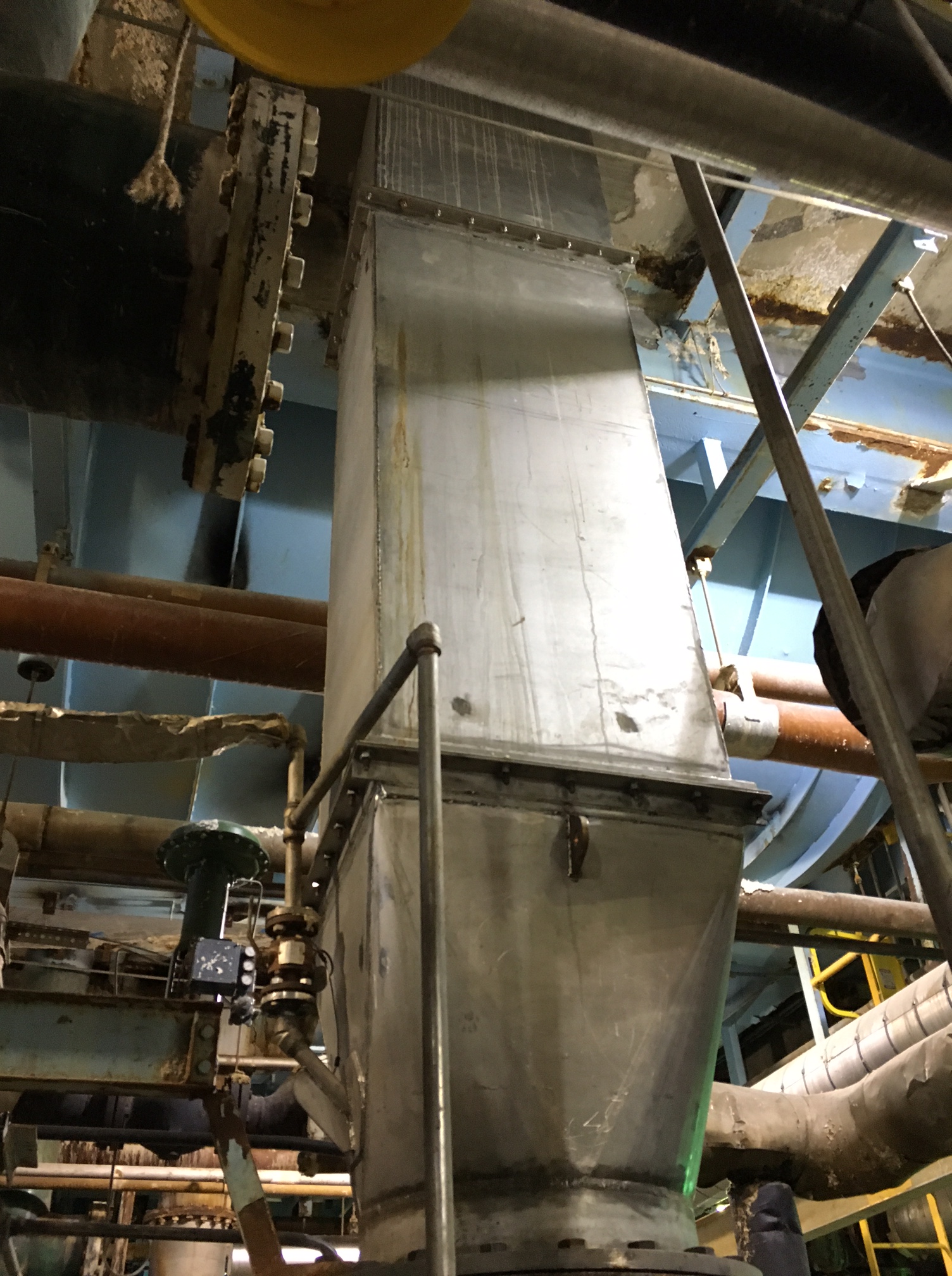 Chute for CLO2 Washer Vat